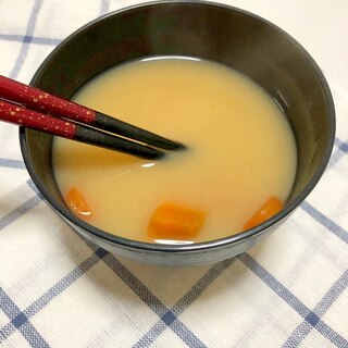 かぼちゃと人参のお味噌汁♪